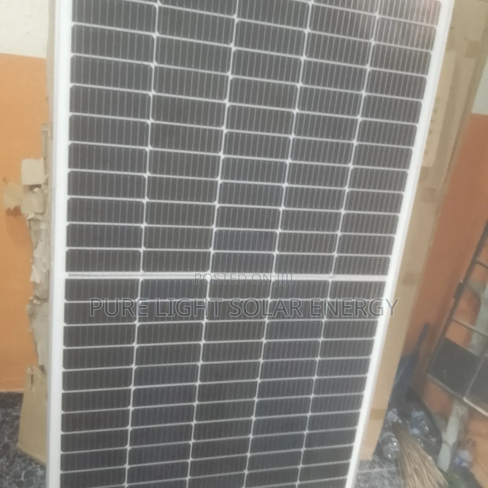 600w Monocrysteline Halfcut Soar Panel