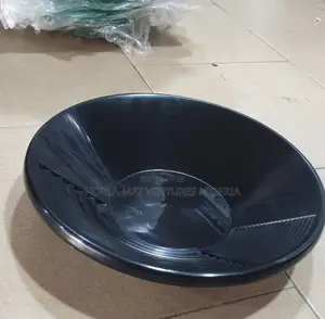 Gold Pawning Pan (15")