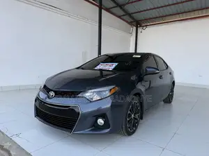 Toyota Corolla 2015 Blue