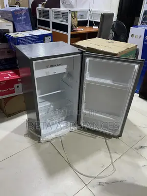 Hisense Refrigerator With Ice Compartment