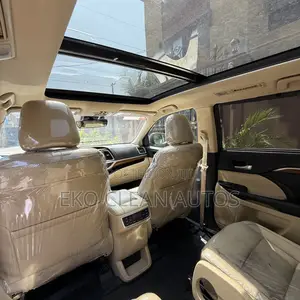 Toyota Highlander Limited Platinum 4x4 V6 (3.5L 6cyl 8A) 2017 White