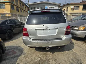 Toyota Highlander 2003 Silver