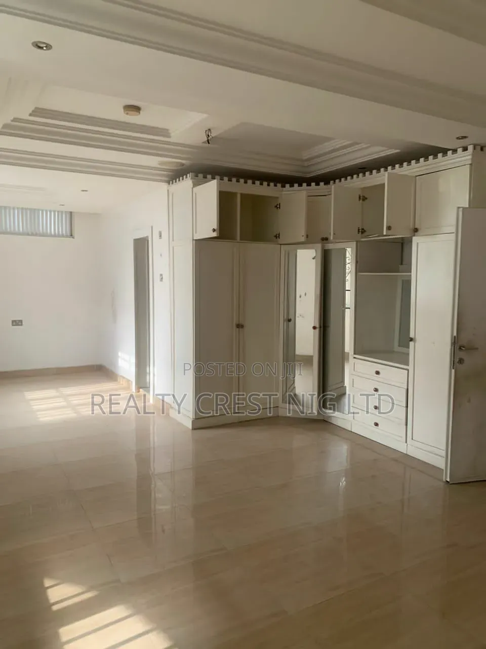 5bdrm Duplex in Ikeja GRA for rent