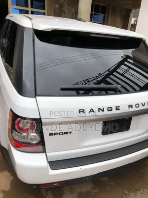 Land Rover Range Rover 2012 White