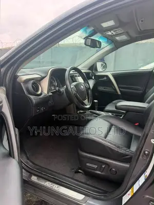 Toyota RAV4 Limited AWD (2.5L 4cyl 6A) 2016 Gray