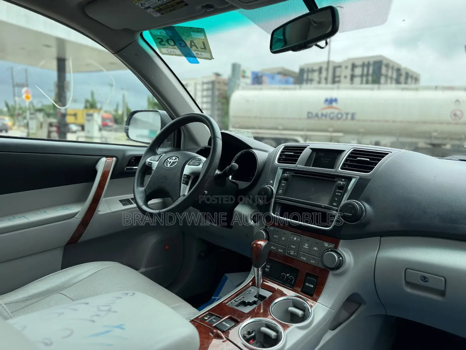 Toyota Highlander 2013 Off white