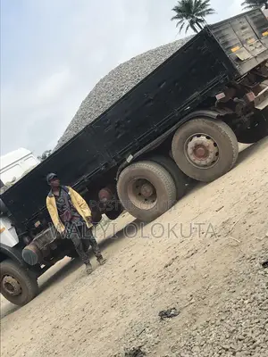 Full 20 Ton of Granite