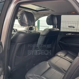 Mercedes-Benz M Class 2012 Gray