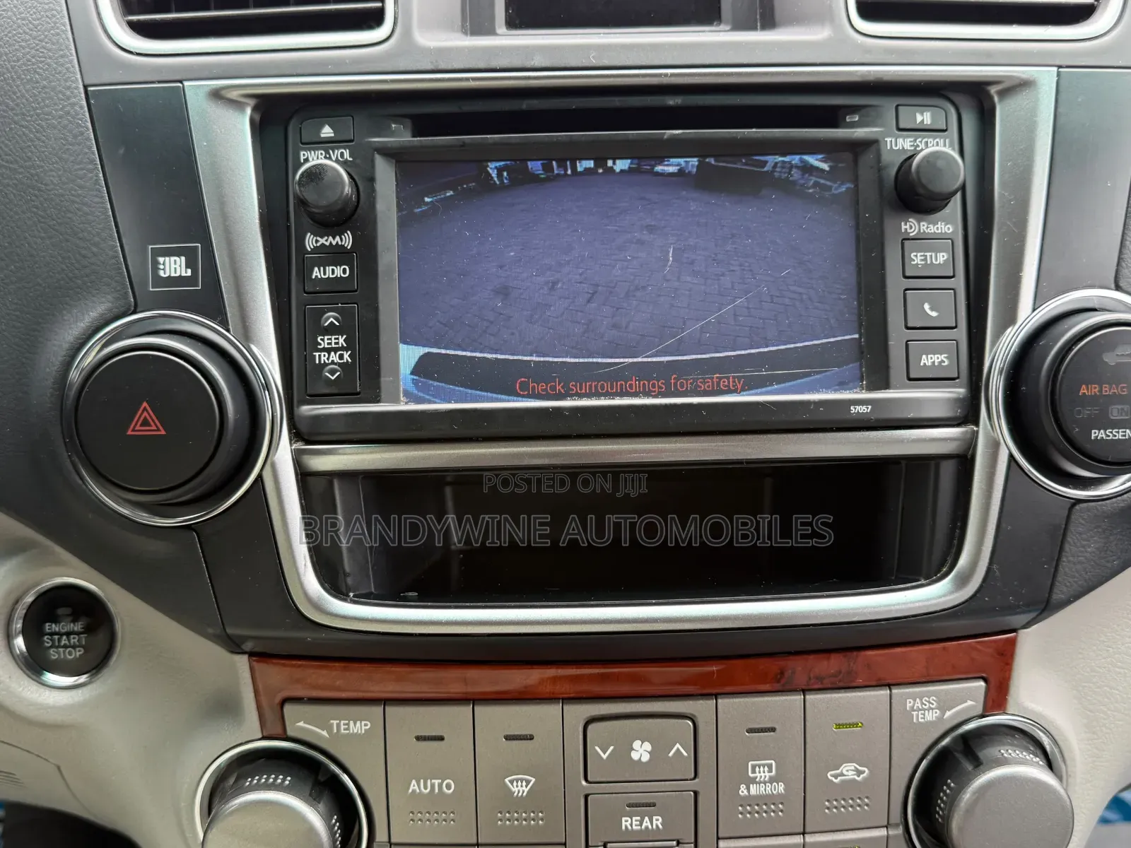 Toyota Highlander 2013 Off white