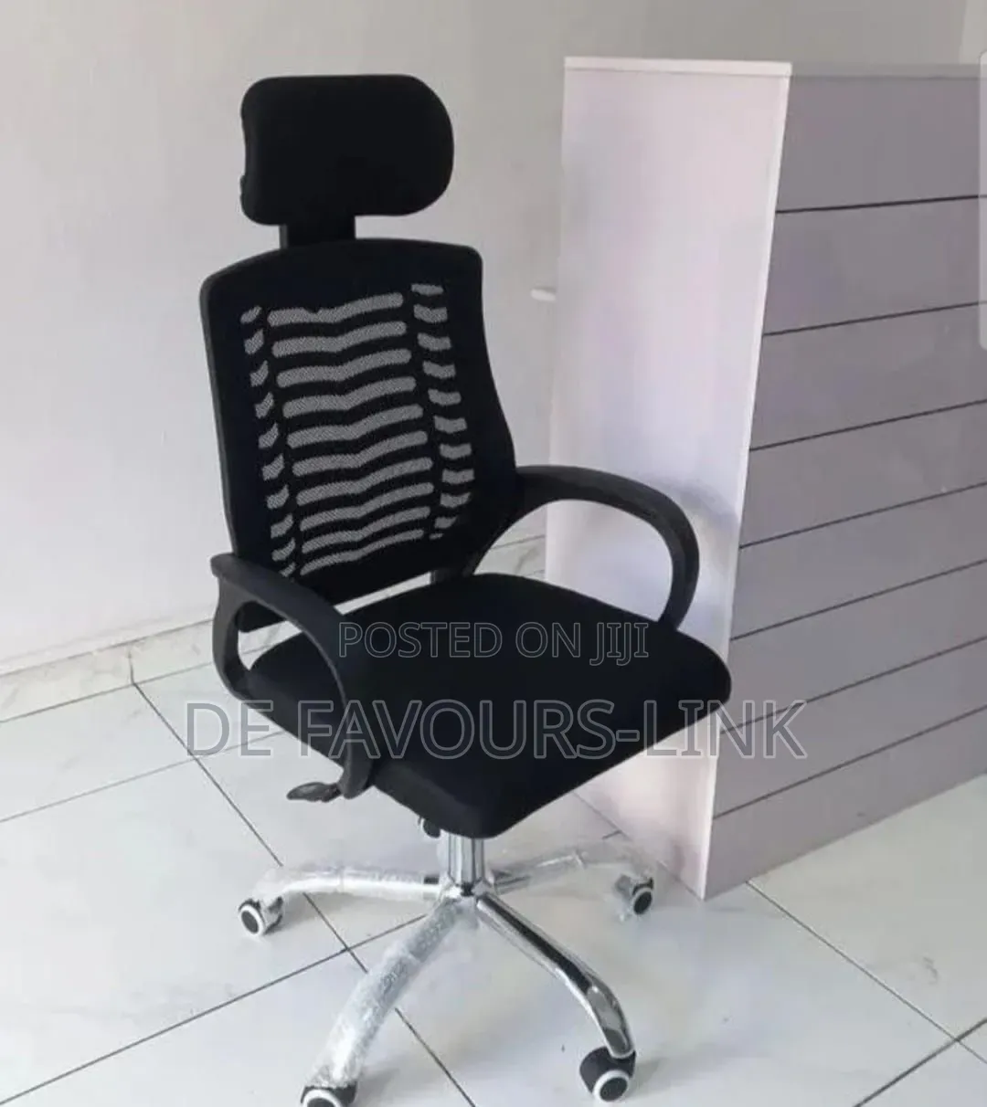 Victory Chair With Head Rest