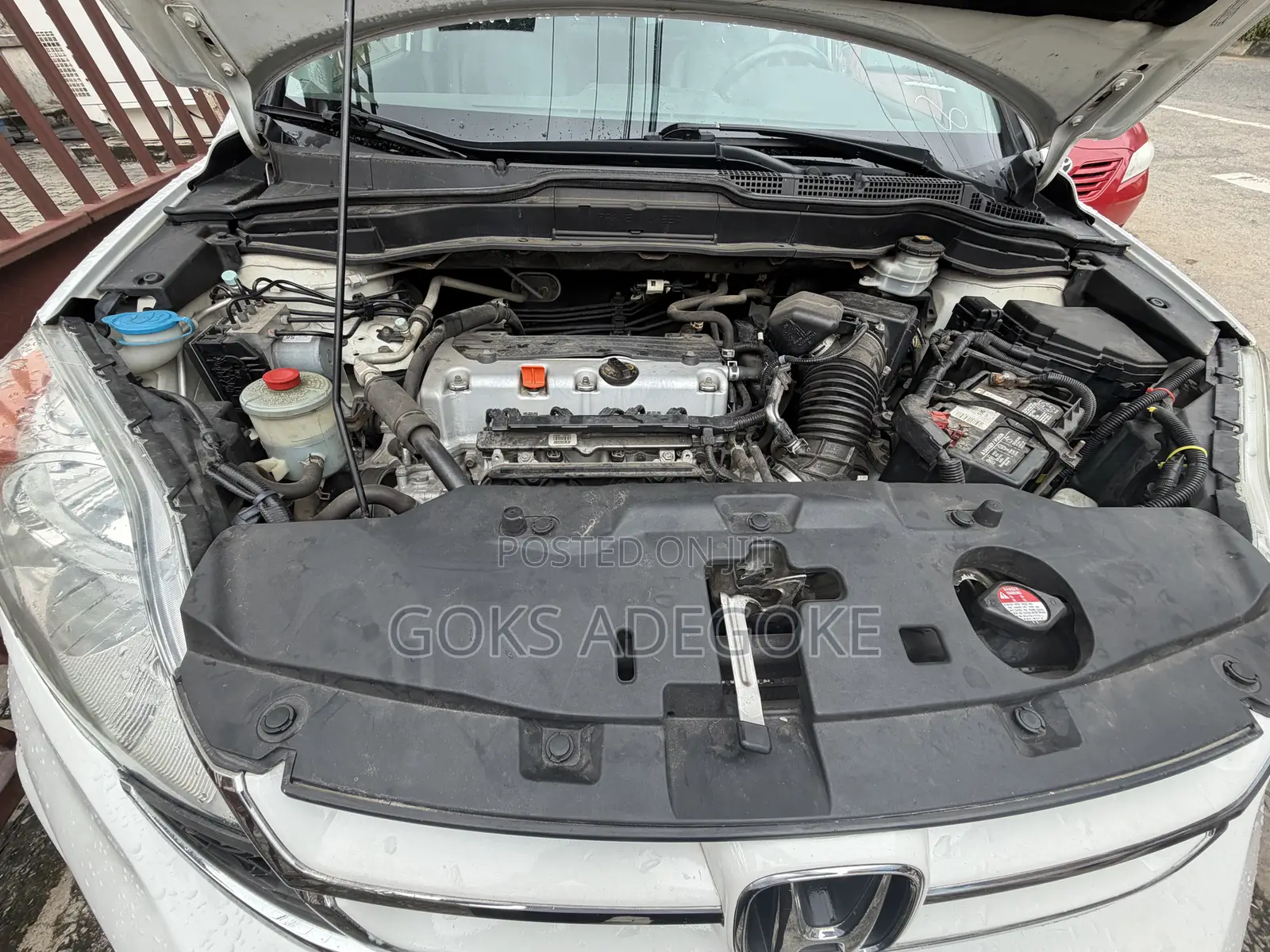 Honda CR-V 2011 White