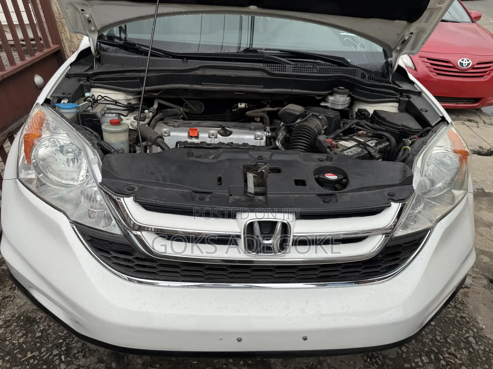 Honda CR-V 2011 White