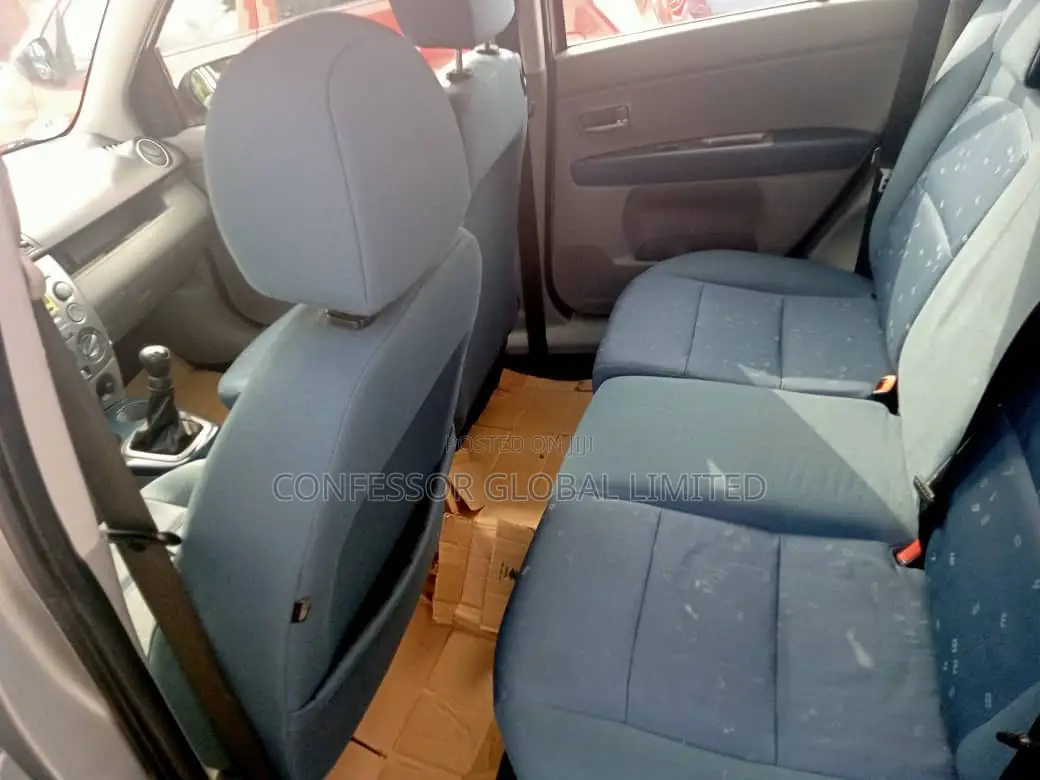 Mazda 2 2005 Silver