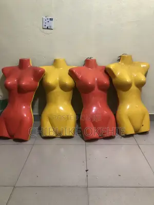 Female Upper Body Plastic Mannequin