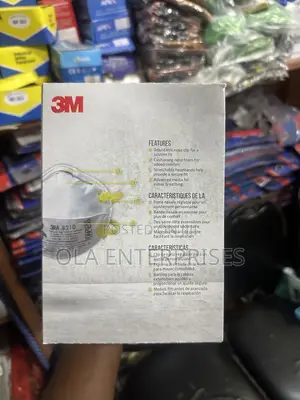 8210 Respirator Mask