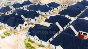 3bdrm Bungalow in Off Lekki-Epe Exp, Ibeju for sale