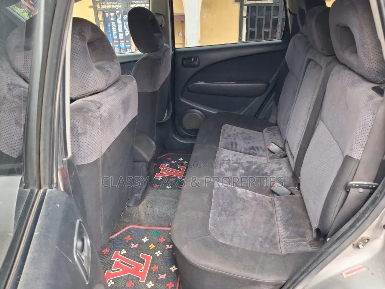 Mitsubishi Outlander 2004 Gray