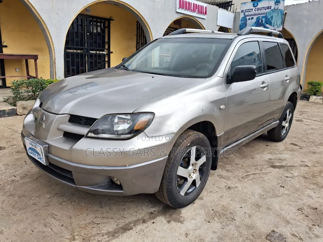 Mitsubishi Outlander 2004 Gray