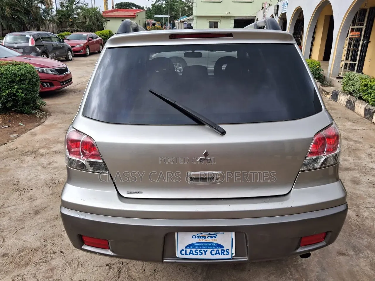 Mitsubishi Outlander 2004 Gray
