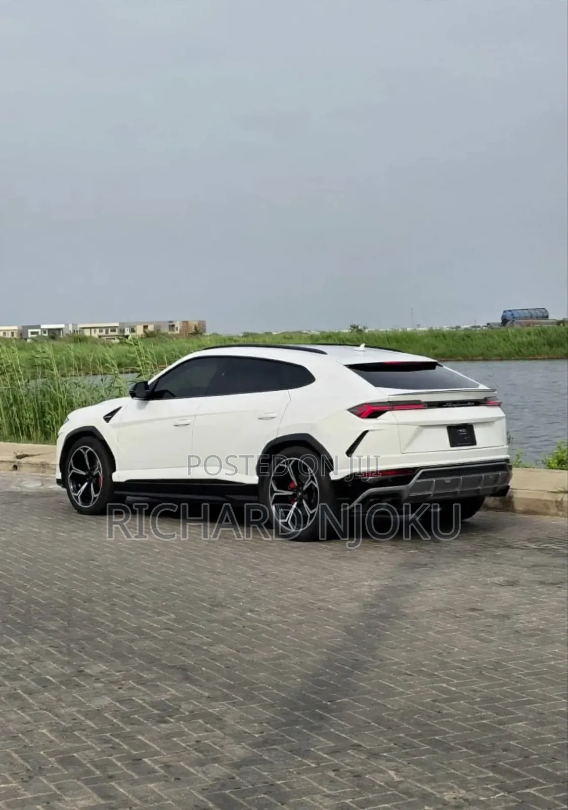 Lamborghini Urus Base 4dr AWD 2020 White