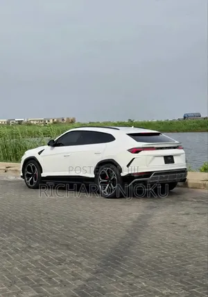 Lamborghini Urus Base 4dr AWD 2020 White