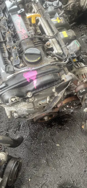 HYUNDIA Elantra Engine 2012