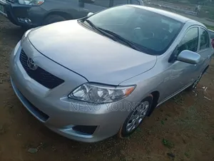Toyota Corolla 2009 Silver