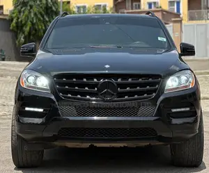 Mercedes-Benz M Class ML350 4dr SUV (3.5L 6cyl 7A) 2015 Black