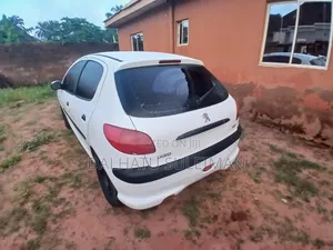 Peugeot 206 2002 White