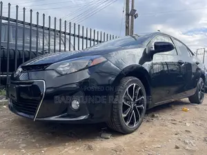 Toyota Corolla LE 4dr Sedan (1.8L 4cyl CVT) 2015 Black