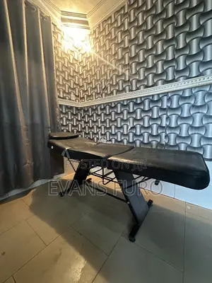 Lash Bed/ Massage Bed