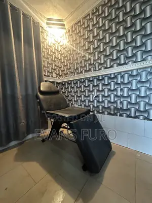 Lash Bed/ Massage Bed