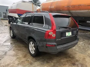 Volvo XC90 2.5 T Kinetic 2007 Gray