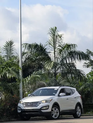 Hyundai Santa Fe 2014 White