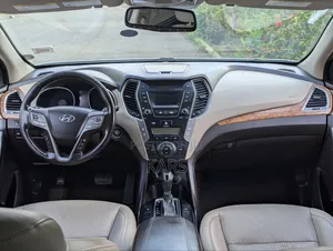Hyundai Santa Fe 2014 White