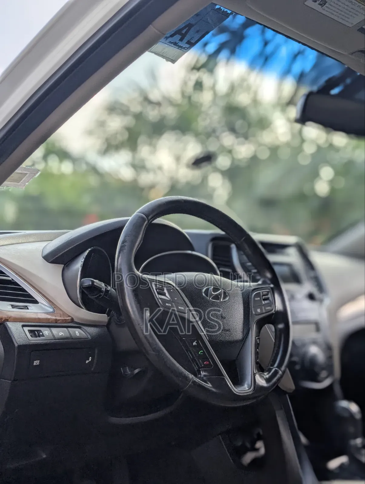 Hyundai Santa Fe 2014 White