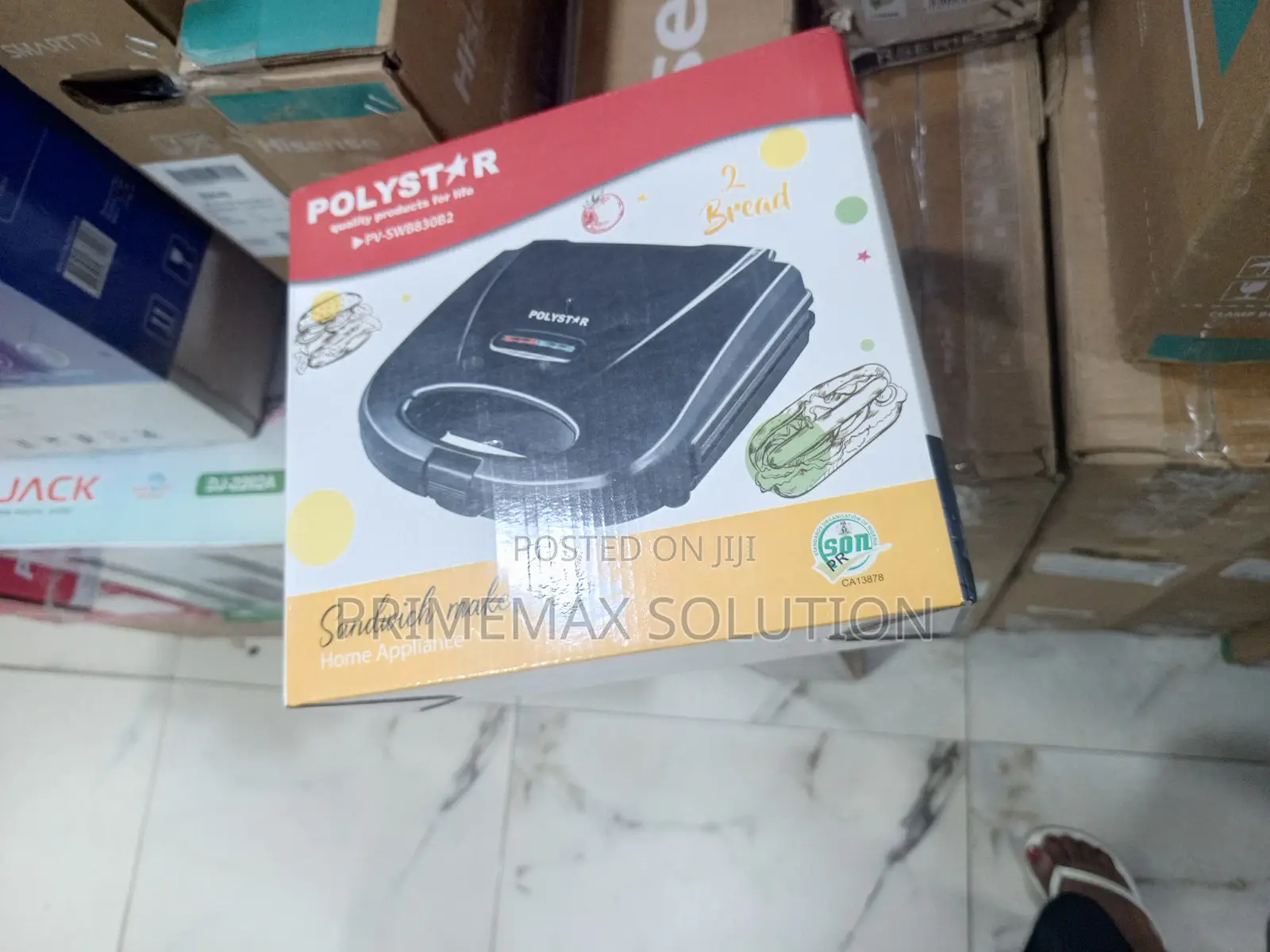 Sleek Black Polystar Sandwich Maker | Compact Powerful