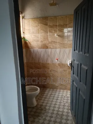 1bdrm Room & Parlour in Alagbaka Extension, Akure for rent