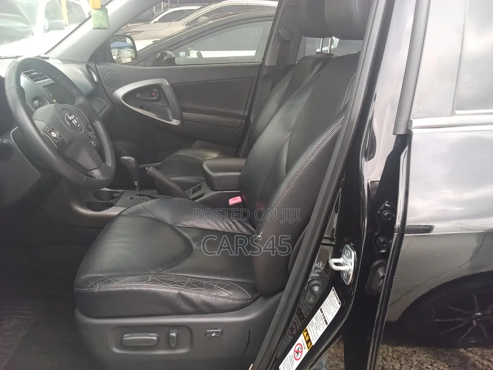 Toyota RAV4 2012 Black