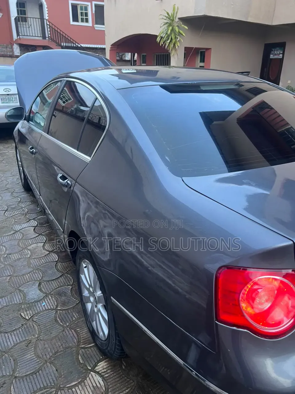 Volkswagen Passat 2008 Gray