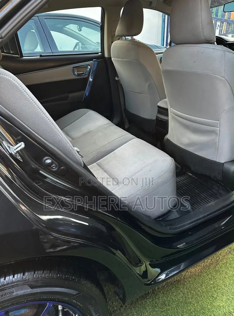 Toyota Corolla LE Eco Premium 4dr Sedan (1.8L 4cyl CVT) 2014 Black