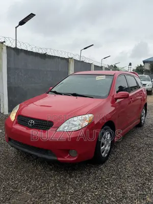 Toyota Matrix Hatchback FWD (1.8L 4cyl 5M) 2007 Red