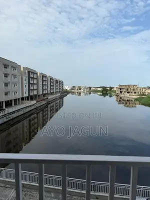 3bdrm Apartment in Northern Foreshore, Chevron for sale