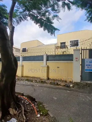 6bdrm Duplex in Utako for rent