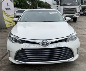 Toyota Avalon 2014 White