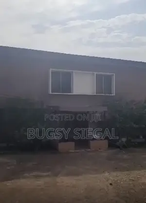 5bdrm Duplex in Park Avenue, Enugu for rent
