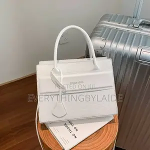 Luxury Ladies’ Handbags | Classy Durabl