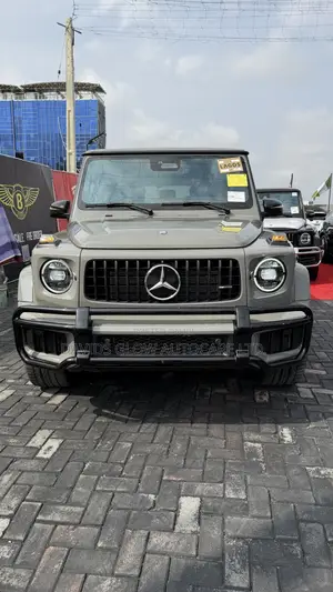 Mercedes-Benz G-Class G63 AMG Brabus G700 2026 Gray