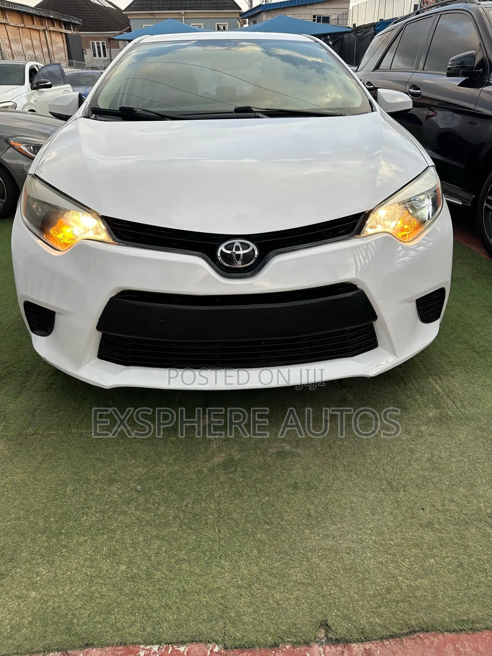 Toyota Corolla 2015 White