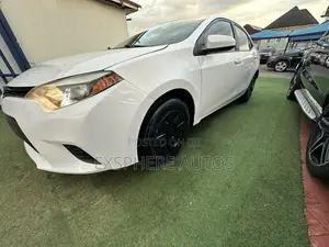Toyota Corolla 2015 White